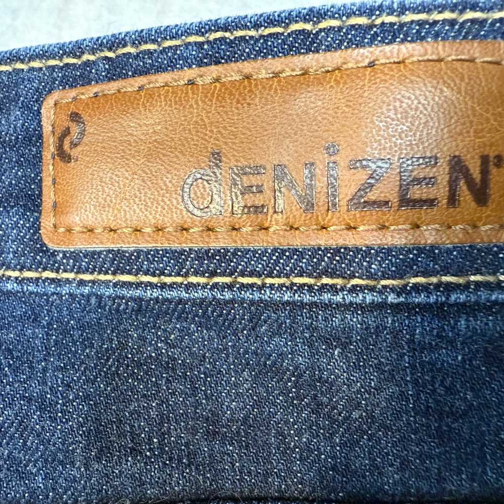 Levi”s Denizen Denim Skirt Size 16 Stretch Dark Wash - Picture 3 of 6